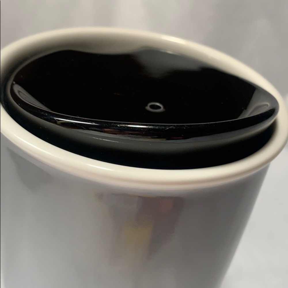 Starbucks 2016 Limited edition by Milton Glaser - Picture 15 of 16